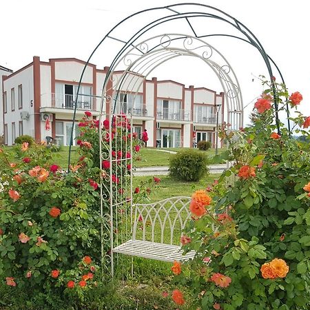 Апартаментен Туристически Комплекс Аква Терми Krasnovo Exterior foto